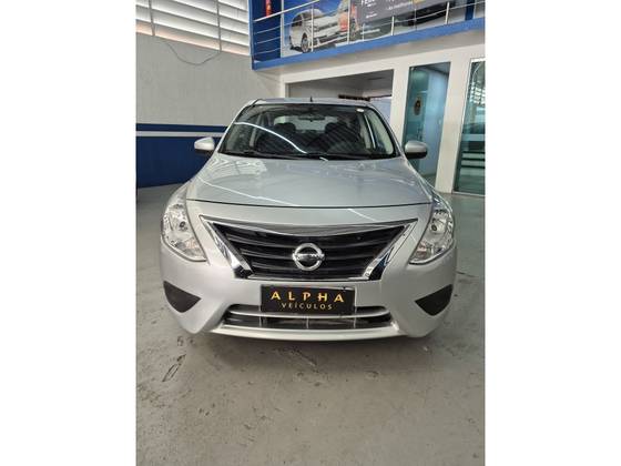NISSAN VERSA 1.6 16V FLEXSTART SV 4P XTRONIC NISSAN VERSA 1.6 16V FLEXSTART SV 4P XTRONIC